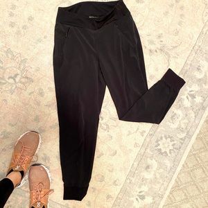 Athleta joggers size 6
